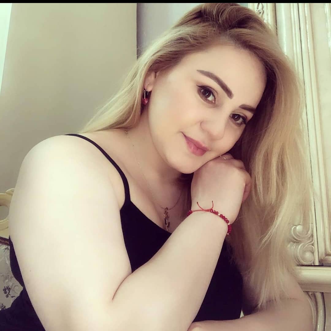 AYCA ile telefonda sex ve sıcak sohbet